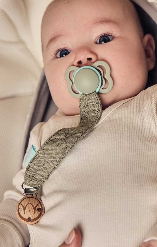 Najell Pacifier Clip